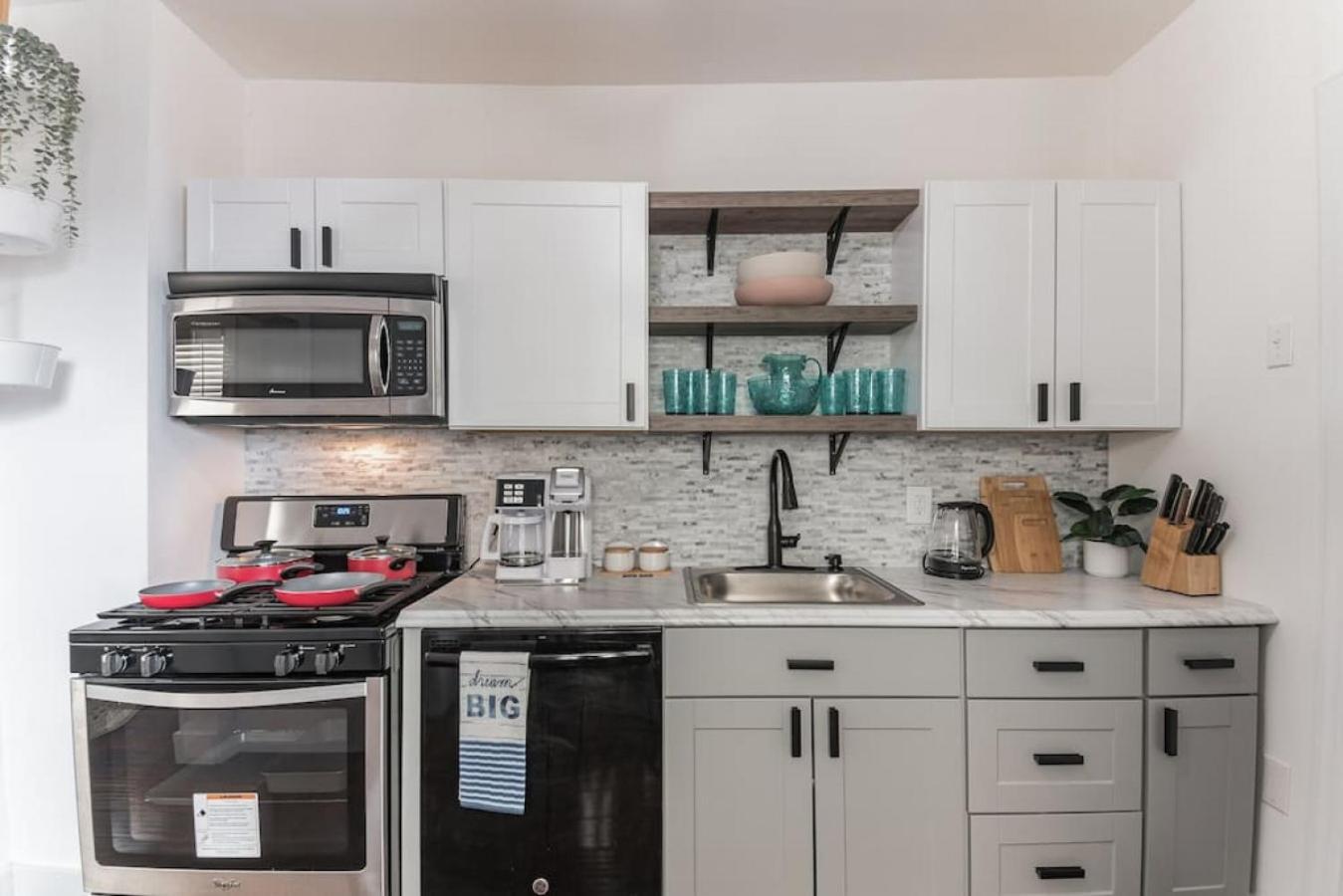 Charming Home In Ac Parking 5 Min To Borgata Atlantic City Eksteriør billede